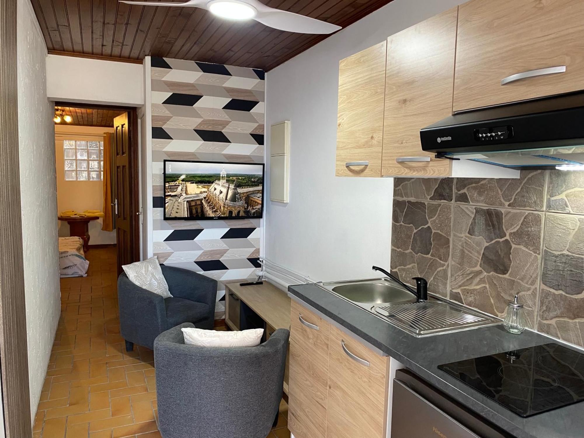 Apartament Happy Tropicaloc Saint Pierre Zewnętrze zdjęcie