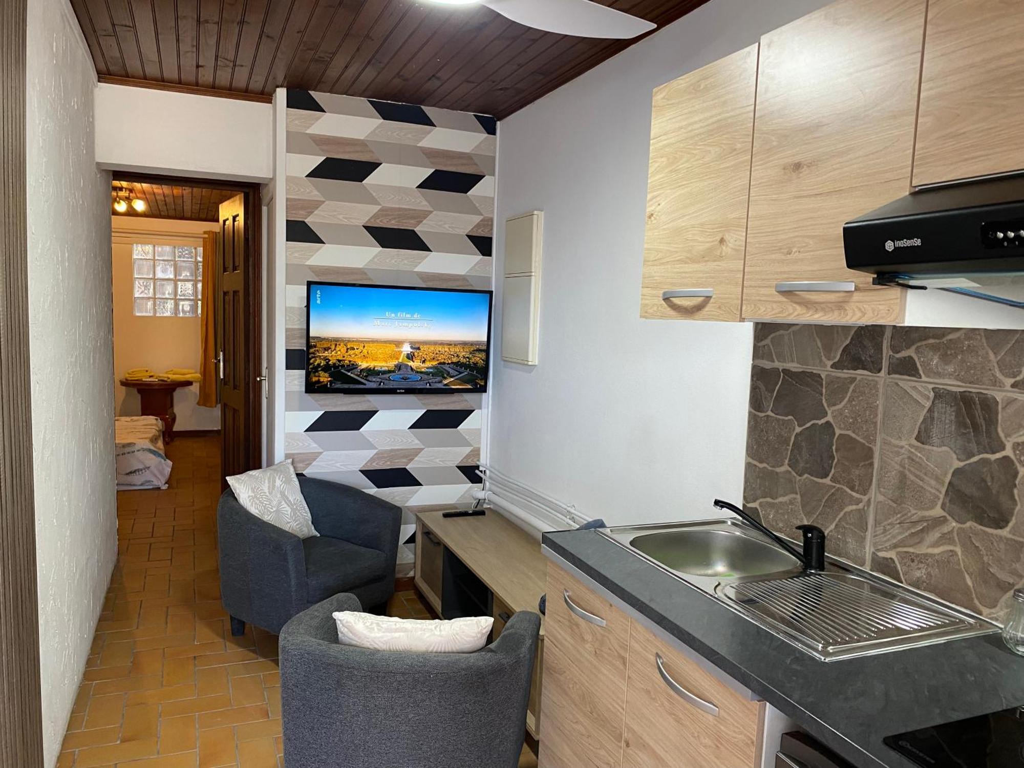 Apartament Happy Tropicaloc Saint Pierre Zewnętrze zdjęcie
