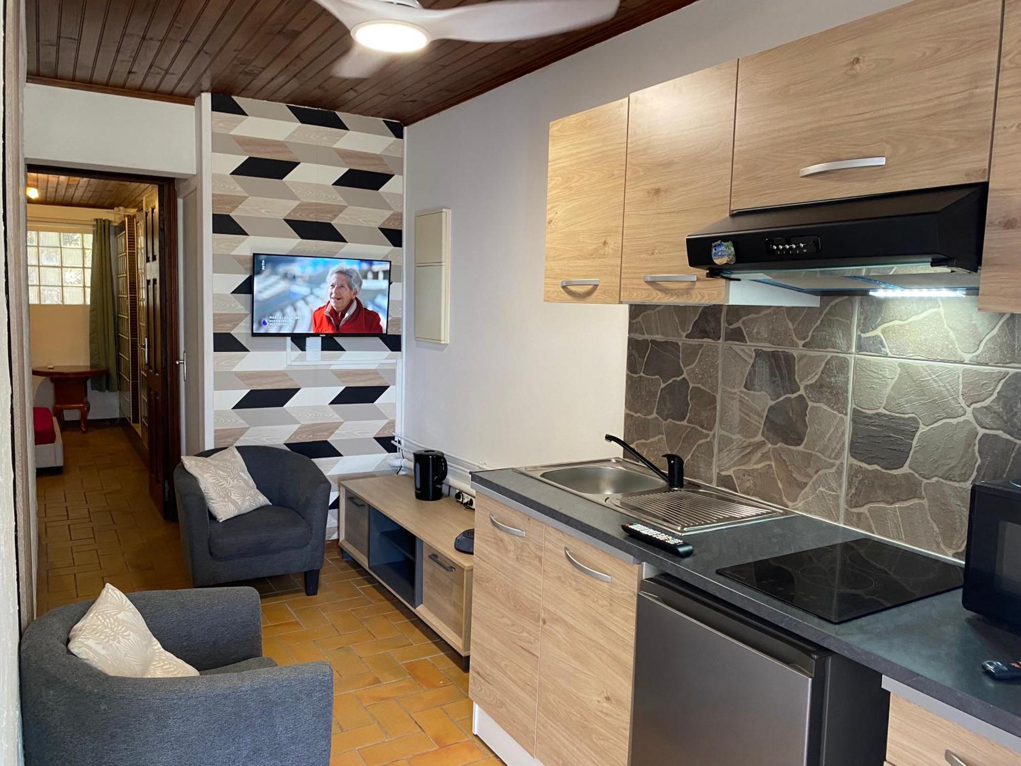 Apartament Happy Tropicaloc Saint Pierre Zewnętrze zdjęcie